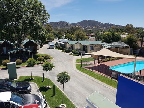 Albury All Seasons Tourist Park - Hotel Accommodation 2