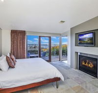 Hearns Beachside Villa 4 - Hotel Accommodation