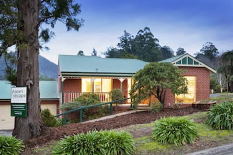 Annie's Escape In Warburton - Hotel Accommodation 0