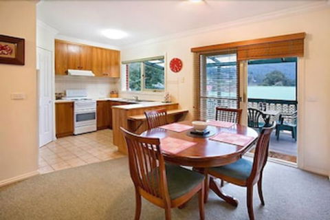 Annie's Escape In Warburton - Hotel Accommodation 2