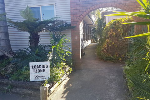 Bentley Waterfront Motel & Cottages - Hotel Accommodation 4