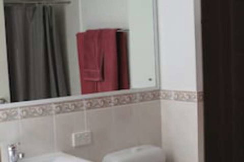 Goulburn Motor Inn - Hotel Accommodation 4