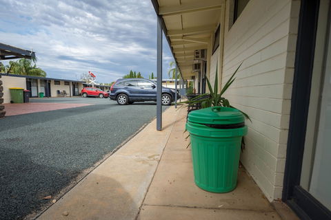 Pioneer Station Motor Inn - Hotel Accommodation 1