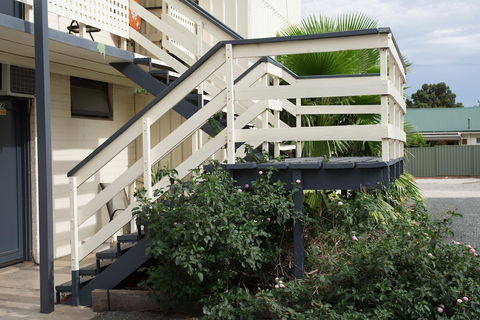 Pioneer Station Motor Inn - Hotel Accommodation 4