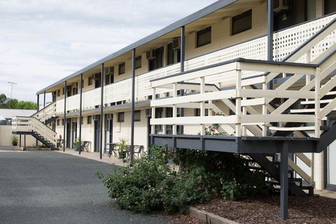 Pioneer Station Motor Inn - Hotel Accommodation 2