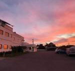 Fish Creek Hotel - Hotel Accommodation