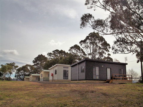 Bega Caravan Park - Hotel Accommodation 3