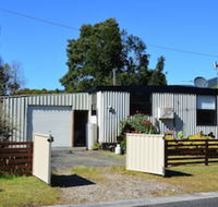 Tullah Full House - Hotel Accommodation
