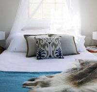 Wines for Joanie Cottage - Hotel Accommodation