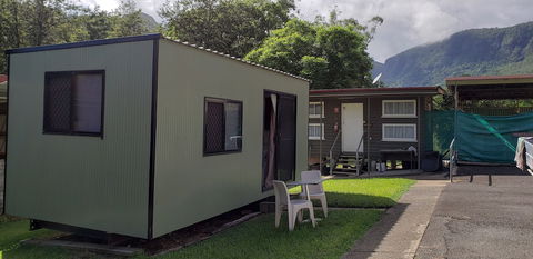Christmas Creek Cafe & Cabins - Hotel Accommodation 0