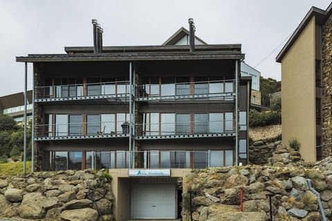 Alpine Woodsmoke - Hotel Accommodation 0