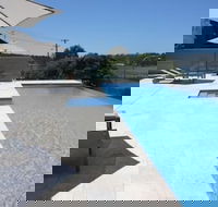 Sybella - Hotel Accommodation