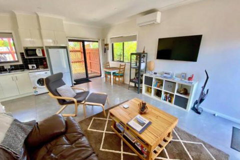 Jacaranda Wey B & B - Hotel Accommodation 5