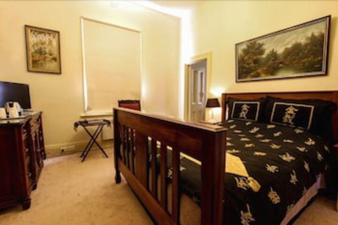 Bairnsdale Bed And Breakfast - Hotel Accommodation 7