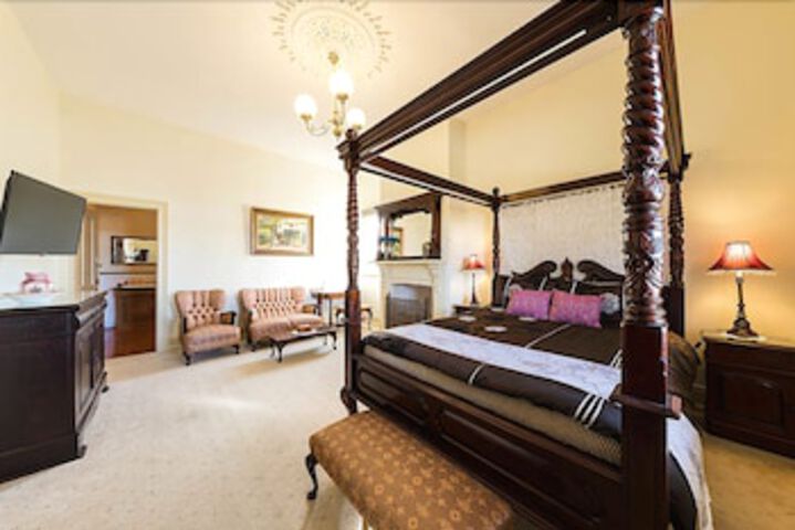 Woodglen VIC Hotel Accommodation