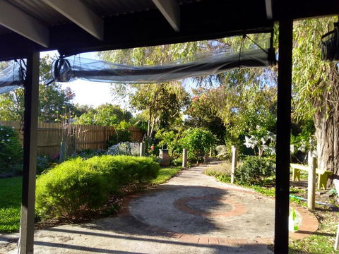 Friends Holiday House - Hotel Accommodation 6