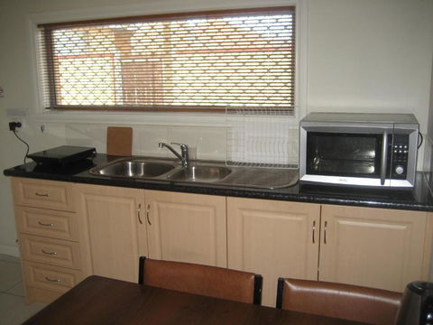 Bloomsbury Cottage - Hotel Accommodation 5