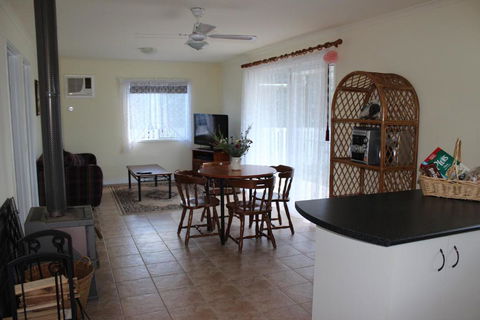 Dixiglen Farm - Hotel Accommodation 5