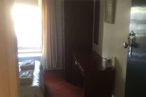 Ross Hotel - Hotel Accommodation 1