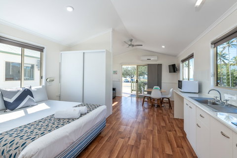 BIG4 Breeze Holiday Parks - Bargara - Hotel Accommodation 5