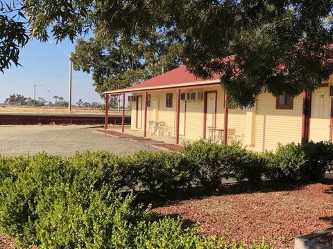 Outback Quarters - Hotel Accommodation 1