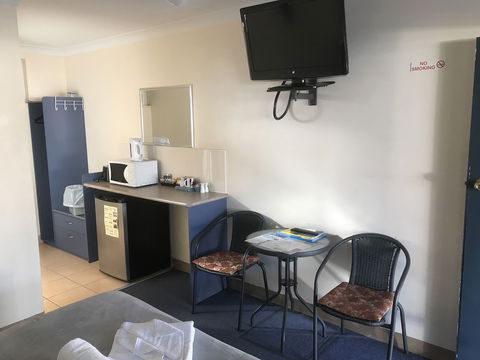 Nanango Star Motel - Hotel Accommodation 4