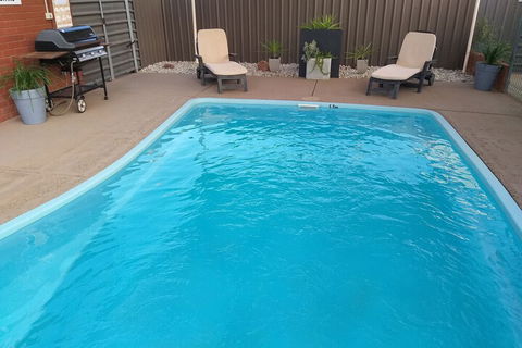 Country Mile Motor Inn - Hotel Accommodation 2