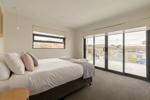 Kangaroo Bay Apartments - Hotel Accommodation 7