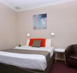 Motel Poinsettia - Hotel Accommodation