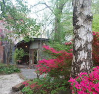 Rocky Creek Art Garden BB - Hotel Accommodation