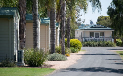 Berri Riverside Holiday Park - Hotel Accommodation 5