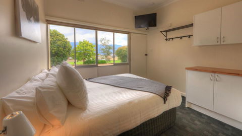 Corryong Hotel Motel - Hotel Accommodation 5