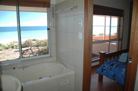 Ceduna Shelly Beach Caravan Park - Hotel Accommodation 2