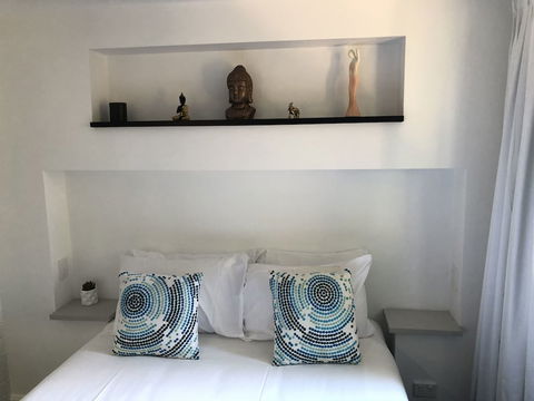 The Lodge Broulee - Hotel Accommodation 6