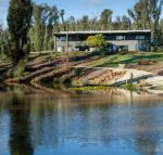 Saladin Lodge - Hotel Accommodation