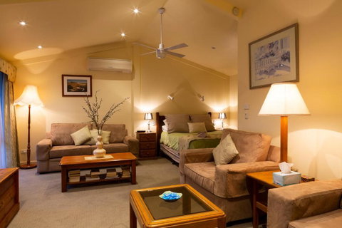 Courtsidecottage Bed & Breakfast - Hotel Accommodation 4