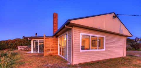 Arthur River Spa Cottage - Hotel Accommodation 6