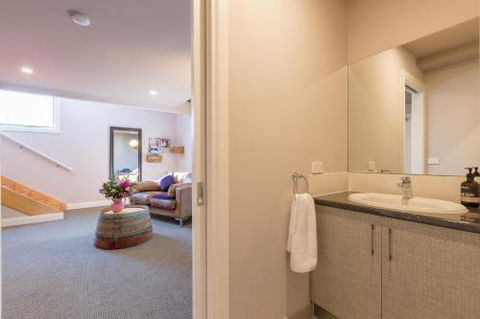 The Old Mechanics - Hotel Accommodation 3
