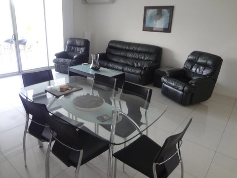 Keiths Sister - Hotel Accommodation 4