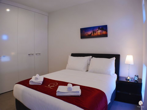 Royal Stays Apartments Clarke St - Hotel Accommodation 6