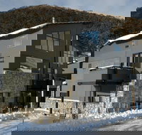 Blues Air 3 - Hotel Accommodation