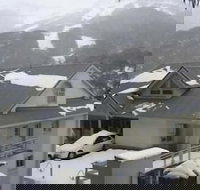 Inala 3 - Hotel Accommodation