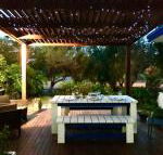 SHELLHARBOUR BEACH COTTAGE 1 minute walk to beach flags in summer - Hotel Accommodation