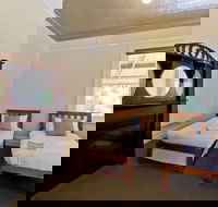 Deloraine Hotel - Hotel Accommodation