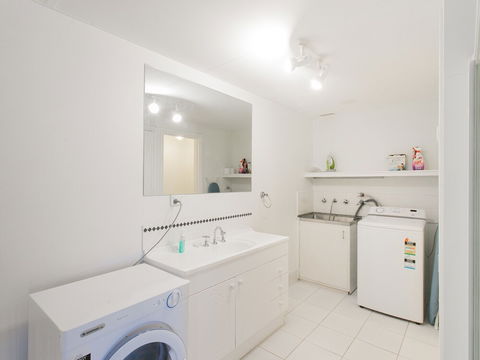 Beach Rd Villas By Rockingham Apartments - Hotel Accommodation 4