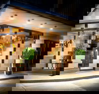 Crest on Park - Hotel Accommodation