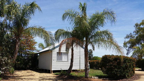 Sunset Villas Cobram - Hotel Accommodation 3