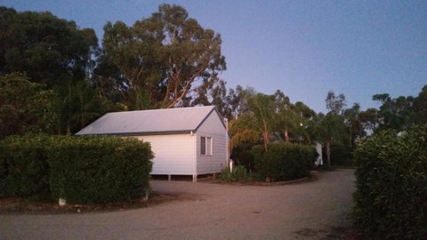 Sunset Villas Cobram - Hotel Accommodation 4
