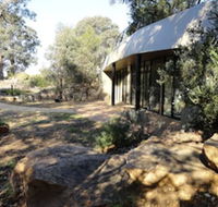 Down to Earth Farm Retreat - Hotel Accommodation