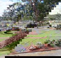 Highlander Haven Motel - Hotel Accommodation